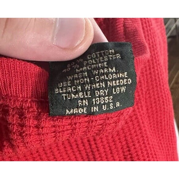 Vintage 80’s Plain Red Waffle Knit Long Sleeve Thermal Shirt Made In USA - Picture 4 of 4